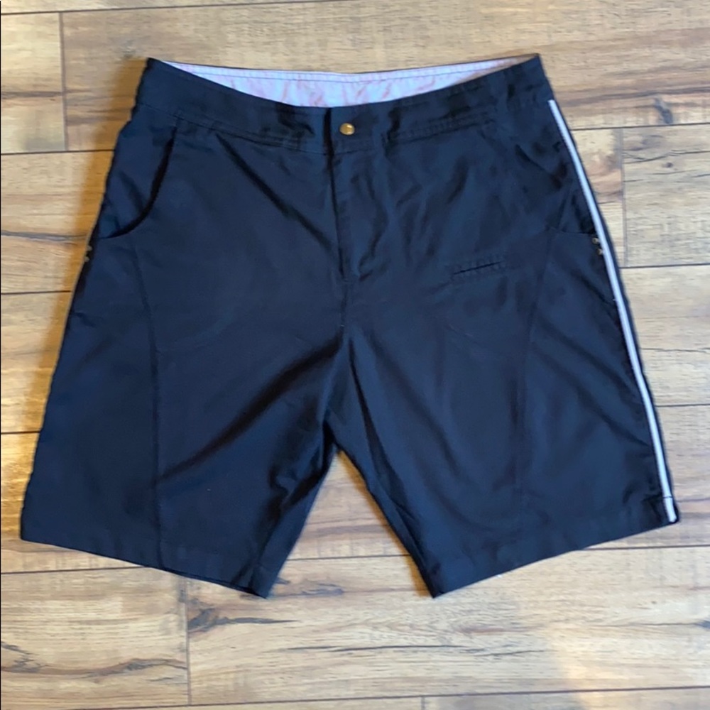 Athletic shorts